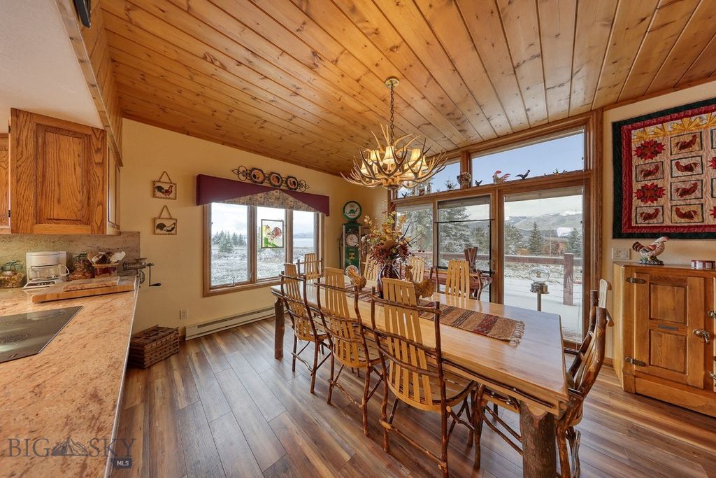 315 Lakeview Loop, West Yellowstone, MT 59758 photo 12
