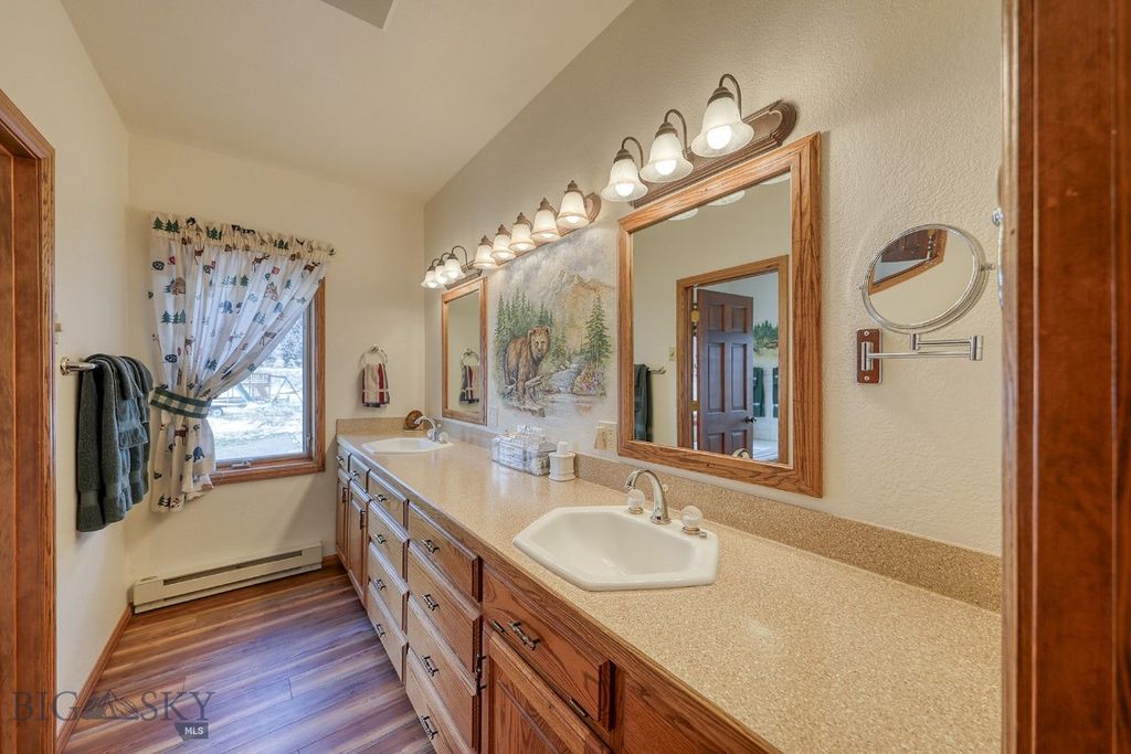 315 Lakeview Loop, West Yellowstone, MT 59758 photo 24