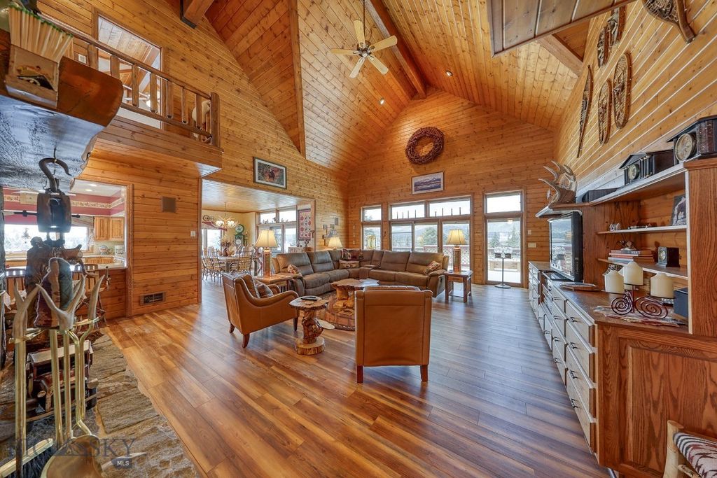 315 Lakeview Loop, West Yellowstone, MT 59758 photo 6