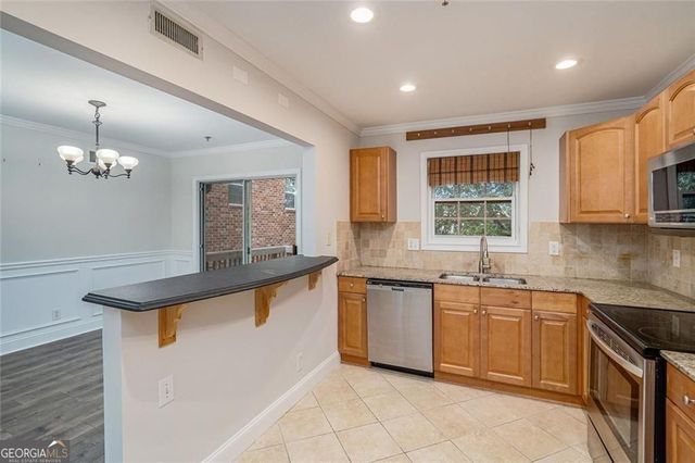 2825 Northeast Expressway NE F3, Atlanta, GA 30345