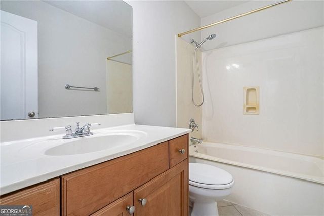 2825 Northeast Expressway NE F3, Atlanta, GA 30345