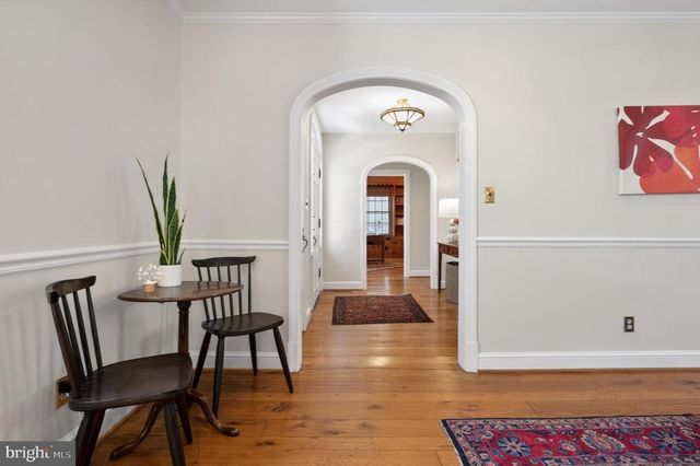 5934 16TH ST N, Arlington, VA 22205