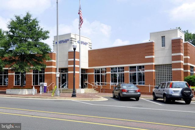 5934 16TH ST N, Arlington, VA 22205