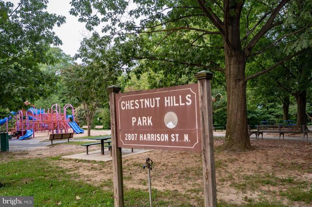 5934 16TH ST N, Arlington, VA 22205