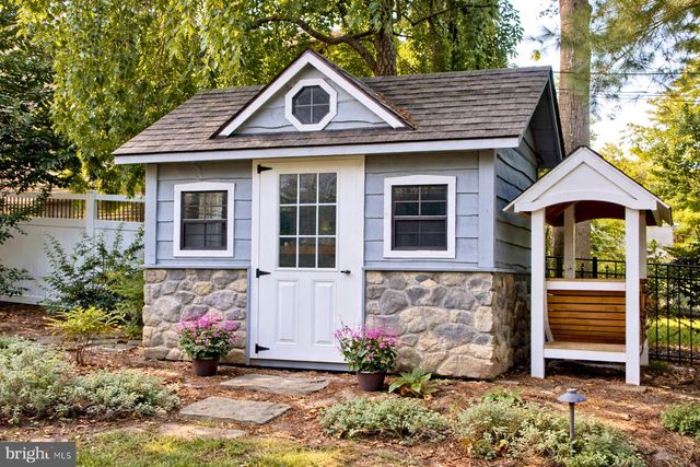 5934 16TH ST N, Arlington, VA 22205