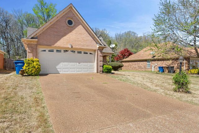 9912 WOODLAND BEND DR, Lakeland, TN 38002