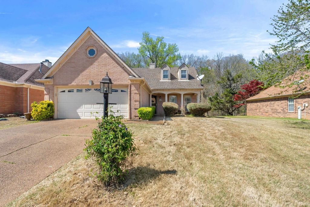 9912 WOODLAND BEND DR, Lakeland, TN 38002