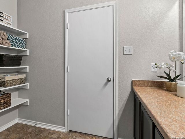 10318 Sun Mill, San Antonio, TX 78254