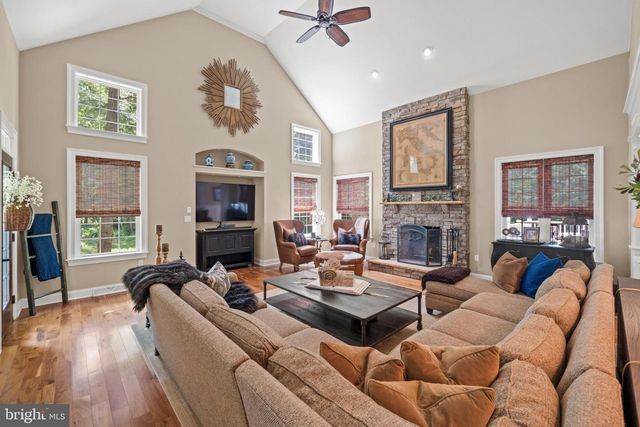 1433 SHANER DR, Pottstown, PA 19465