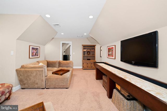 1433 SHANER DR, Pottstown, PA 19465