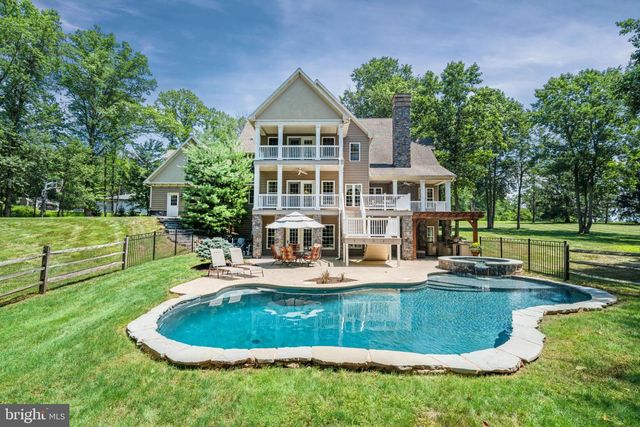 1433 SHANER DR, Pottstown, PA 19465