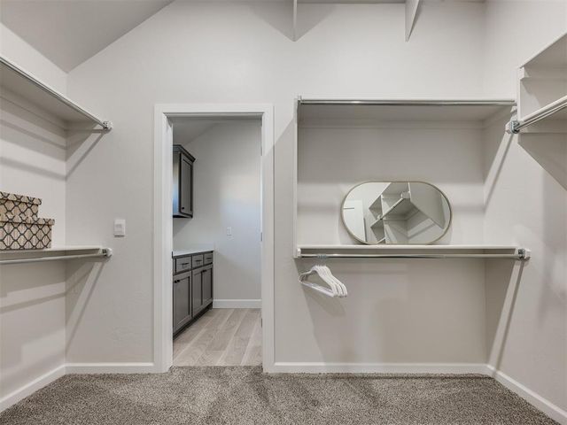 2915 Summit Hollow Circle, Norman, OK 73071