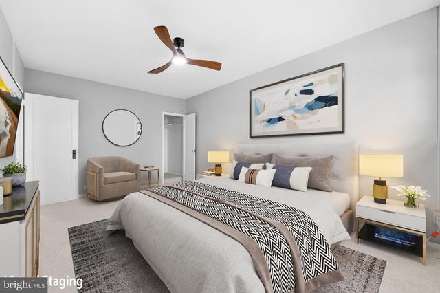3721 LYONS LN, Alexandria, VA 22302