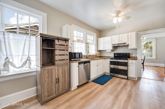 2568 HERSCHEL Street, Jacksonville, FL 32204