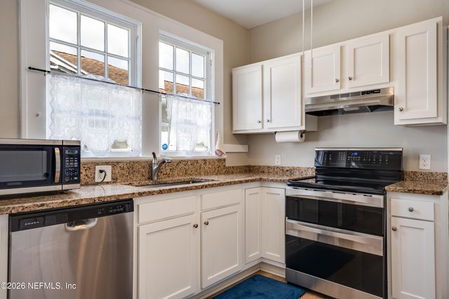2568 HERSCHEL Street, Jacksonville, FL 32204