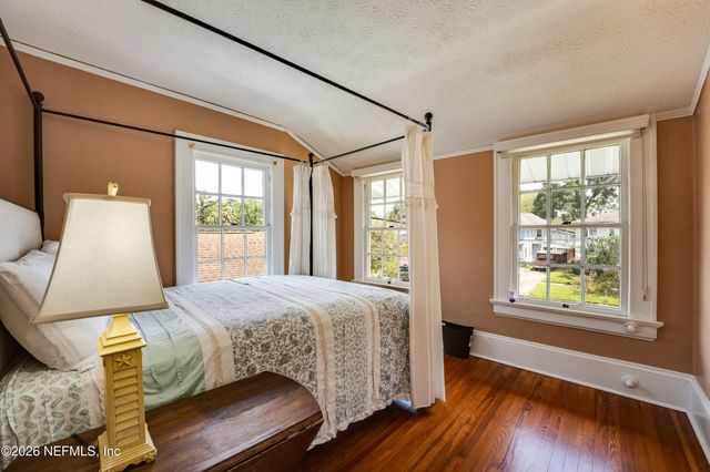2568 HERSCHEL Street, Jacksonville, FL 32204
