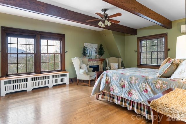 147 Preservation Way, Waynesville, NC 28786