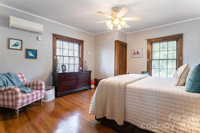 147 Preservation Way, Waynesville, NC 28786