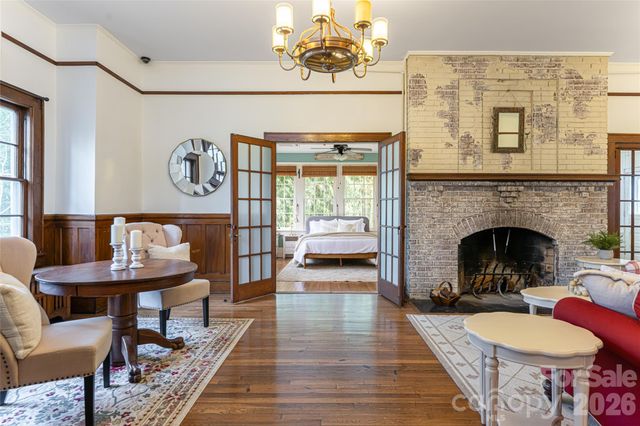 147 Preservation Way, Waynesville, NC 28786