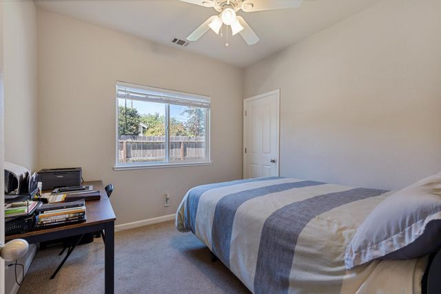 421 Daisy Ave, Lodi, CA 95240