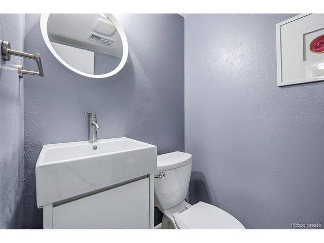 2692 S Kenton Ct, Aurora, CO 80014