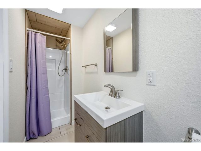 2692 S Kenton Ct, Aurora, CO 80014