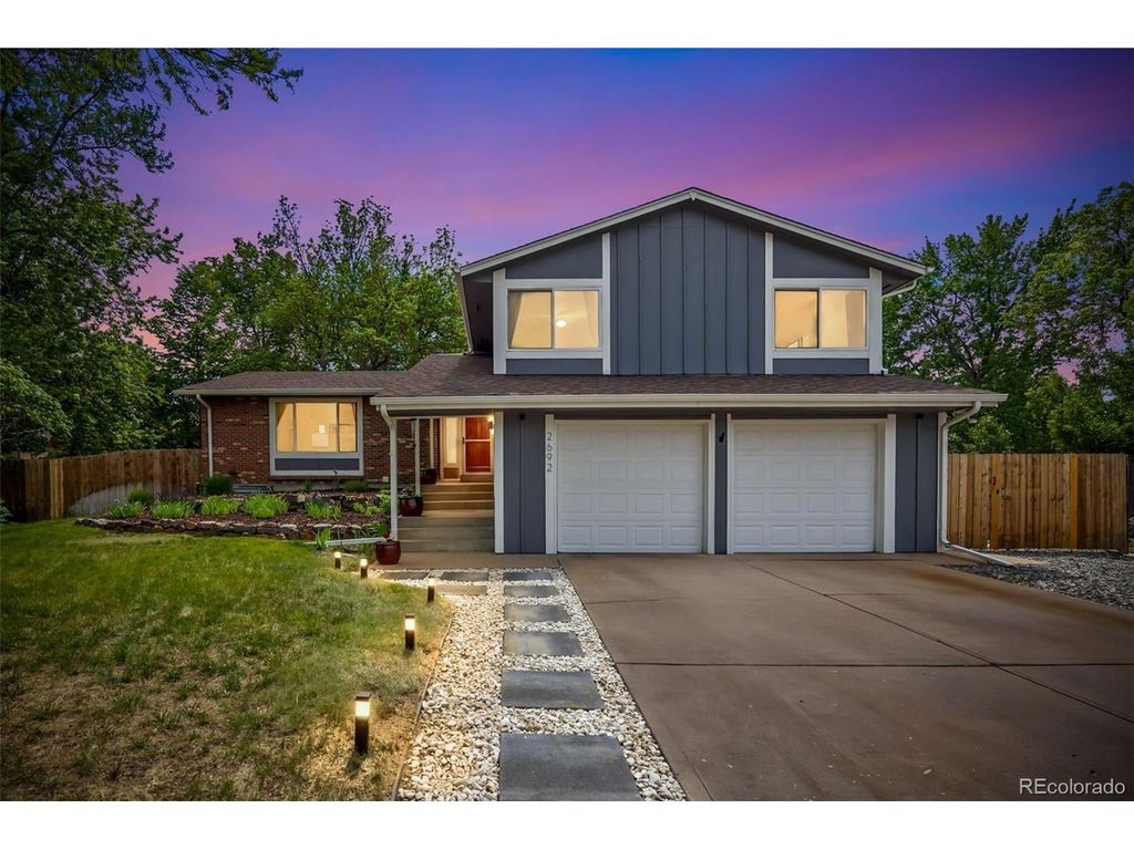 2692 S Kenton Ct, Aurora, CO 80014