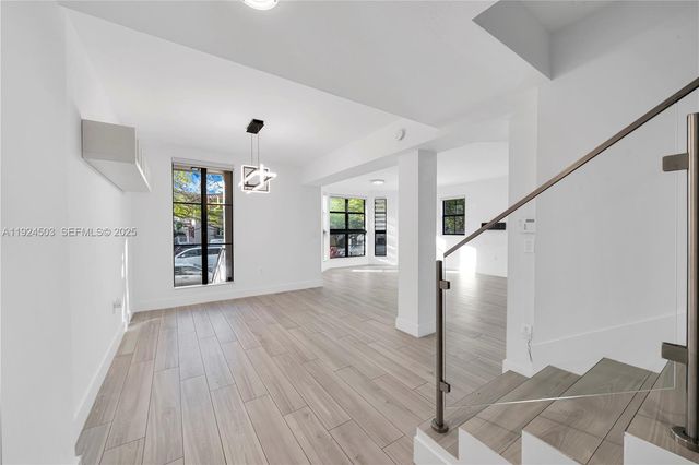 1650 Galiano St TH15, Coral Gables, FL 33134