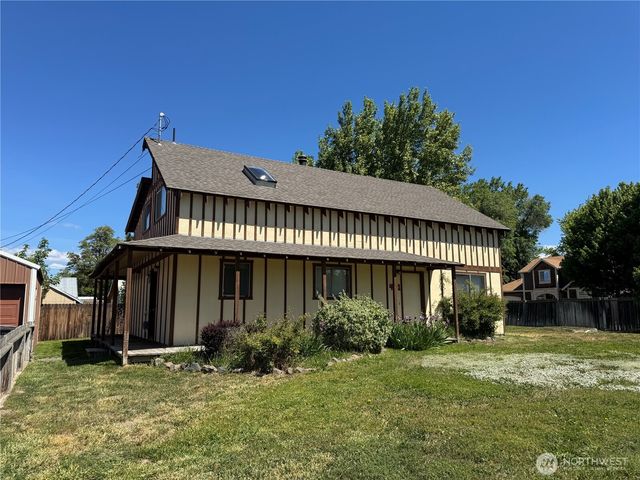 401 W 14th Avenue, Ellensburg, WA 98926