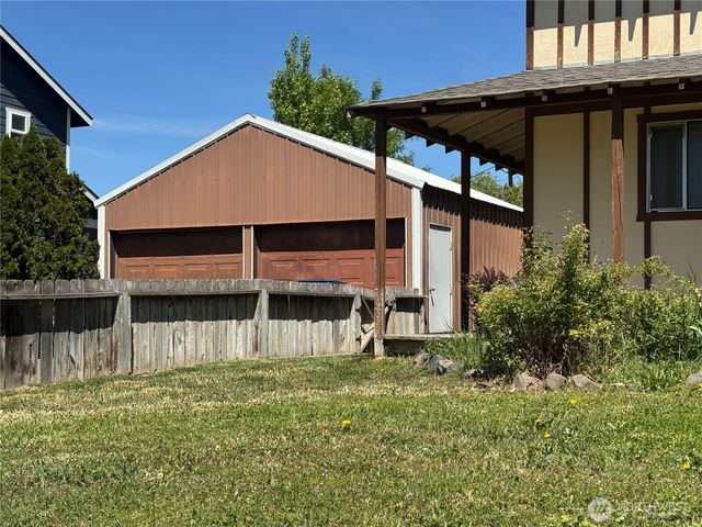 401 W 14th Avenue, Ellensburg, WA 98926