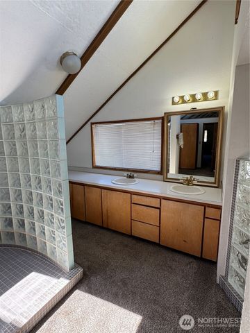 401 W 14th Avenue, Ellensburg, WA 98926