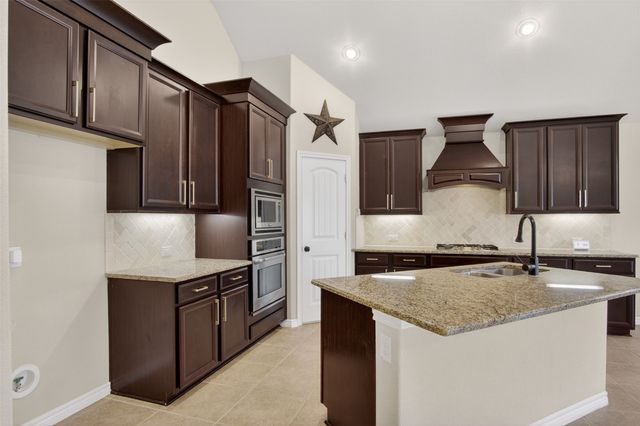 2712 Enchanted Eve Drive, Little Elm, TX 75068