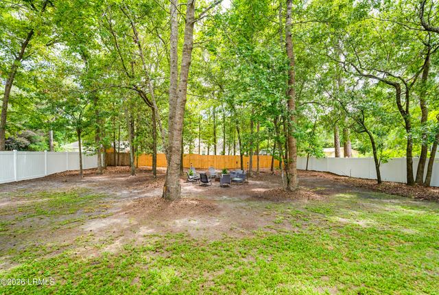 51 Mary Elizabeth Drive, Beaufort, SC 29907