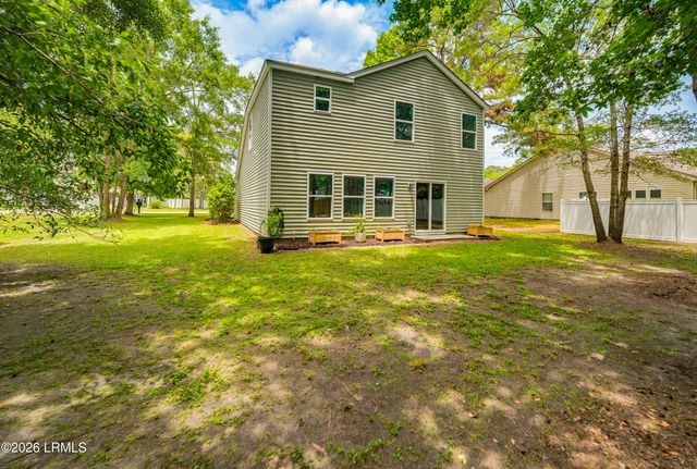 51 Mary Elizabeth Drive, Beaufort, SC 29907