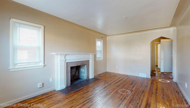 15044 YOUNG Street, Detroit, MI 48205