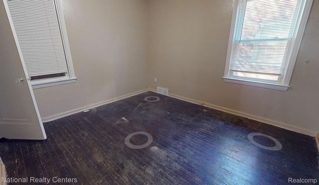 15044 YOUNG Street, Detroit, MI 48205