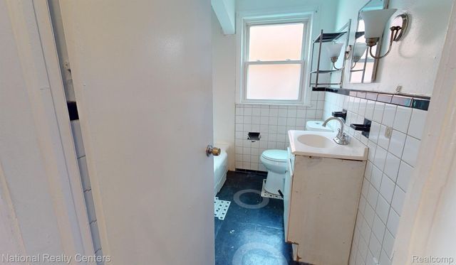 15044 YOUNG Street, Detroit, MI 48205