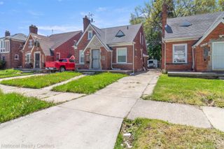 15044 YOUNG Street, Detroit, MI 48205