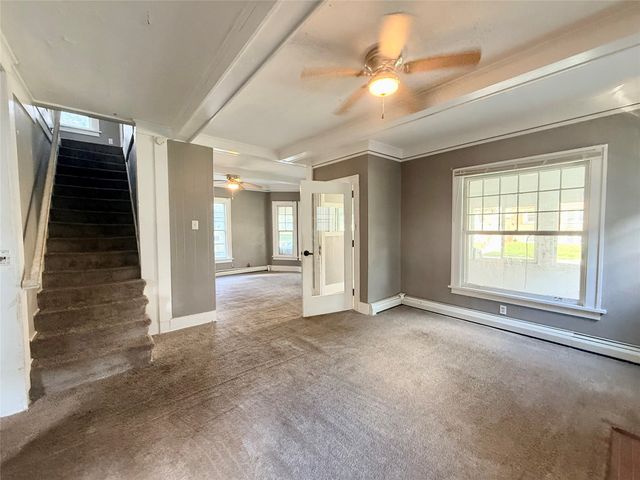 1144 35th Street, Des Moines, IA 50311