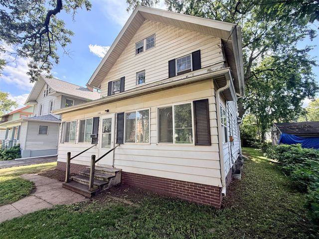 1144 35th Street, Des Moines, IA 50311