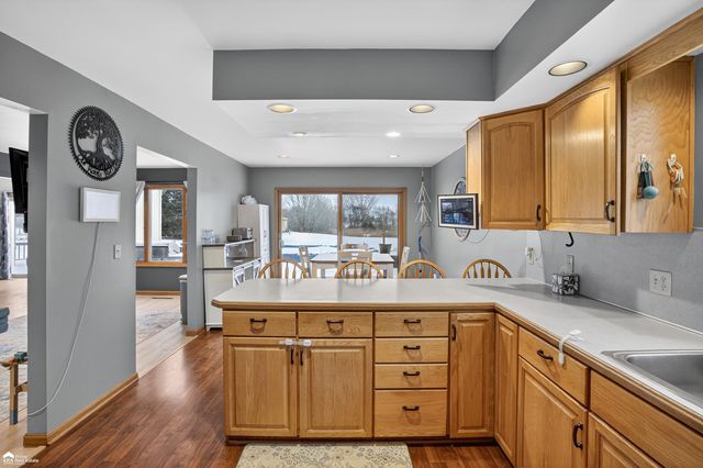 1446 Van Vleet Road, Flushing, MI 48433