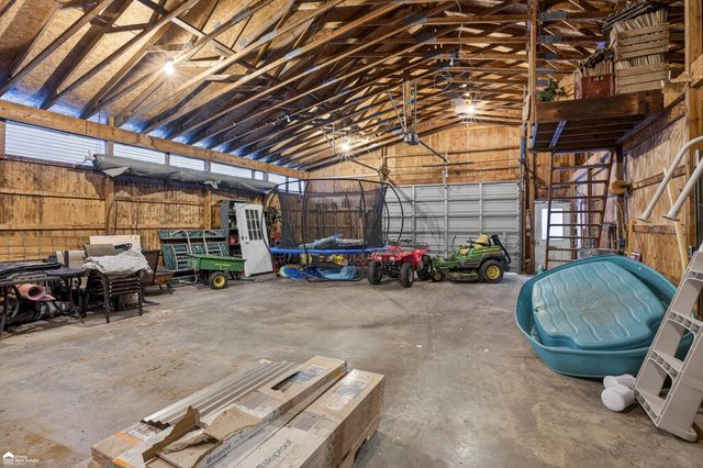 1446 Van Vleet Road, Flushing, MI 48433