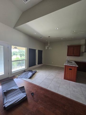 3648 Bluegrass Drive, Grand Prairie, TX 75052