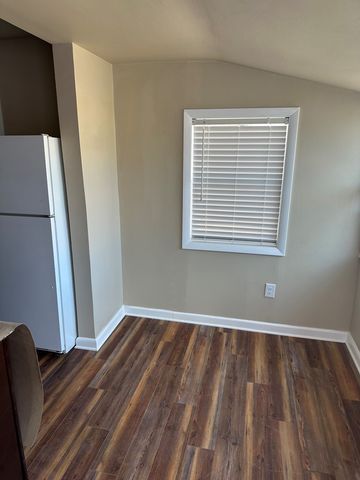 204 W 13th St, Robert Lee, TX 76945