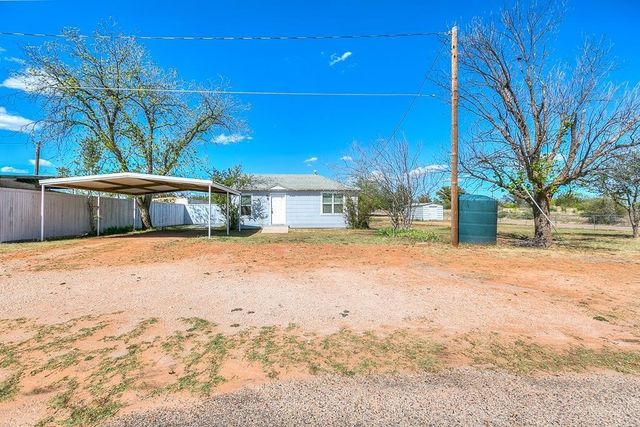 204 W 13th St, Robert Lee, TX 76945