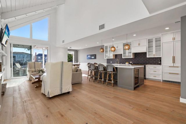 3532 Windspun Drive, Huntington Beach, CA 92649