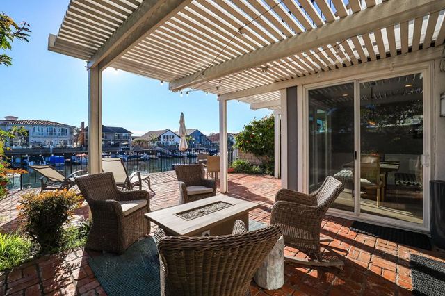 3532 Windspun Drive, Huntington Beach, CA 92649