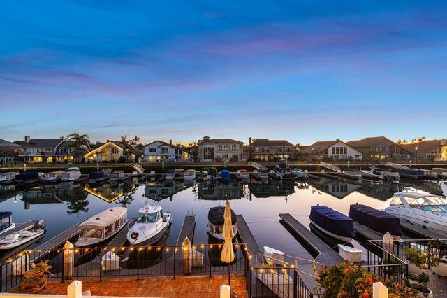 3532 Windspun Drive, Huntington Beach, CA 92649