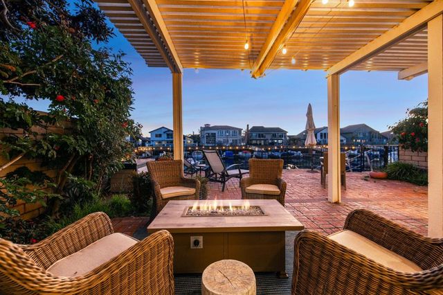 3532 Windspun Drive, Huntington Beach, CA 92649