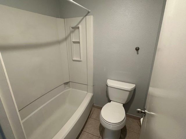 2510 Grants Lake Boulevard 101, Sugar Land, TX 77479